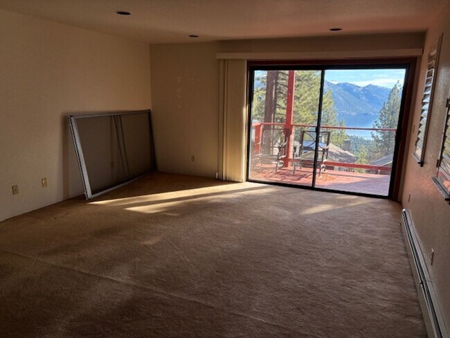 Building Photo - Value with lake view