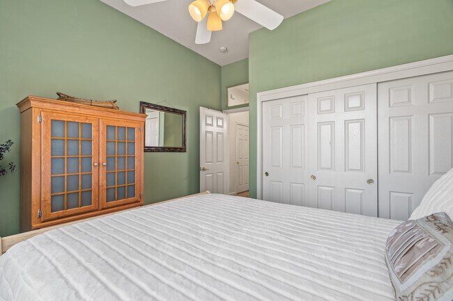 Building Photo - 44129 Royal Troon Dr