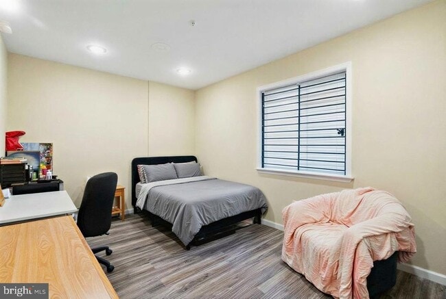 Building Photo - 1611 N 17th St