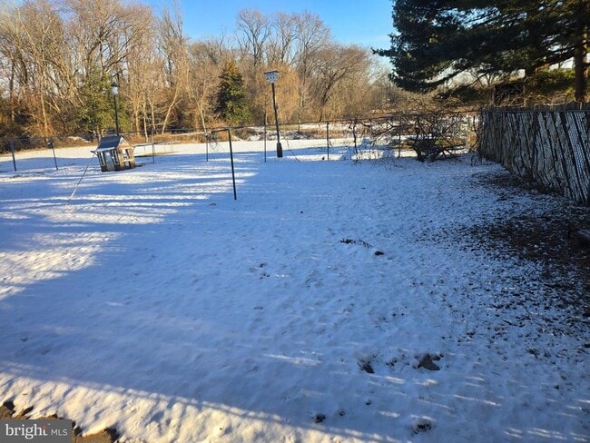 Building Photo - 15329 Church Ln