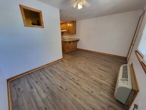 Building Photo - 1405 Neil Ln