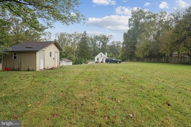 Building Photo - 2025 Fairland Rd