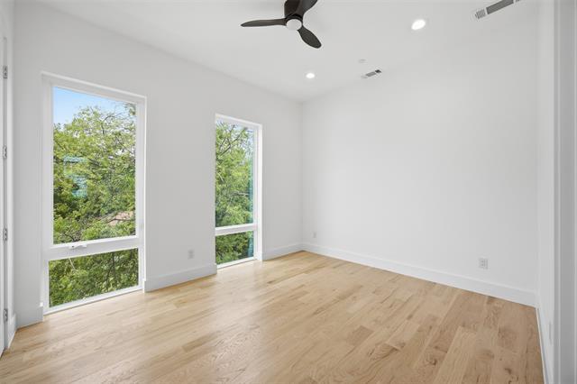 Building Photo - 4605 Belmont Ave