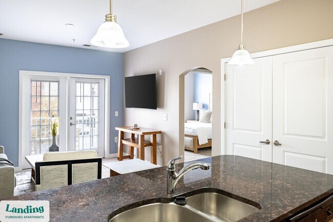 Building Photo - 6115 Tidewater Dr