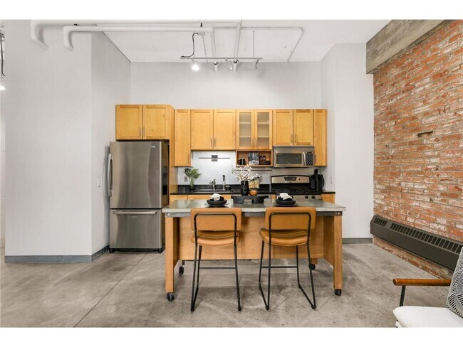 Building Photo - 250 Park Ave