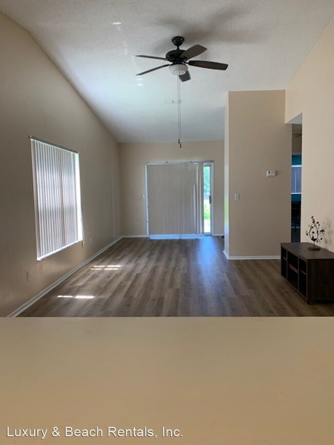 Building Photo - 2 br, 2 bath House - 7140 Parkside Villa  ...