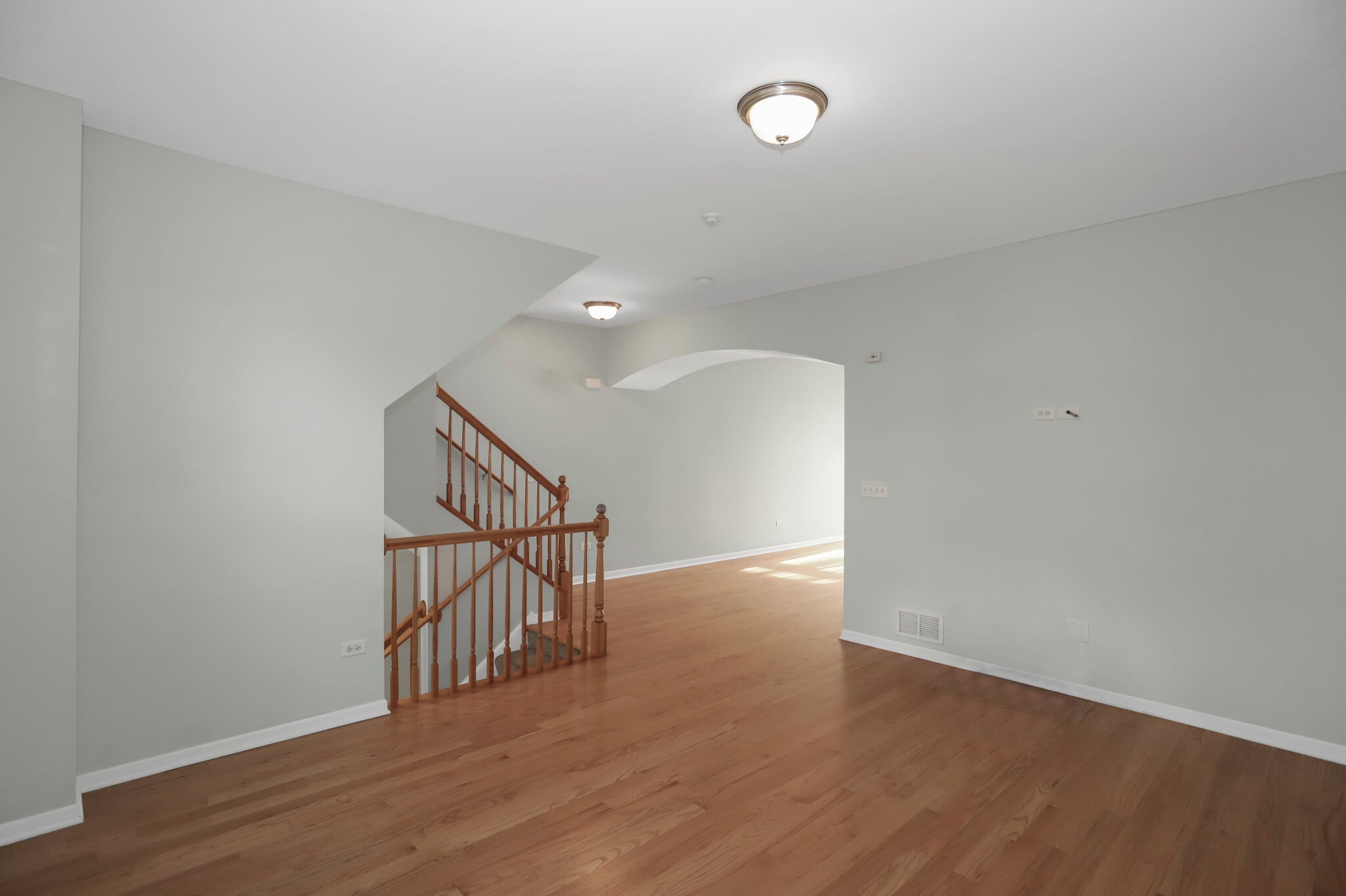 Family Room - 910 Neudearborn Ln