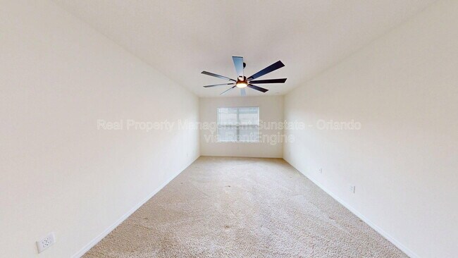 Building Photo - 2116 Silver Brk Wy