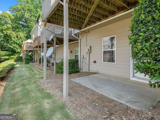 Building Photo - 6140 Briggs Way