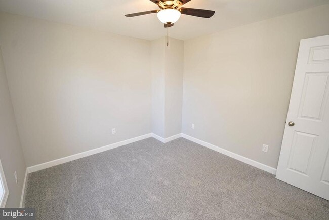 Building Photo - 621 Cedar St