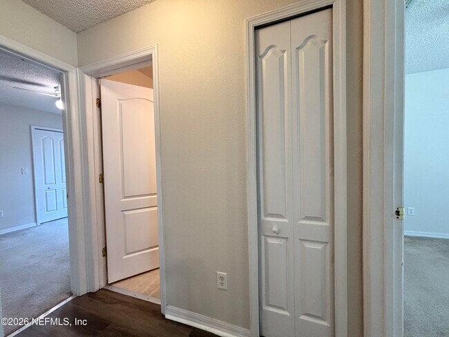 Building Photo - 312 Turtle Dove Dr