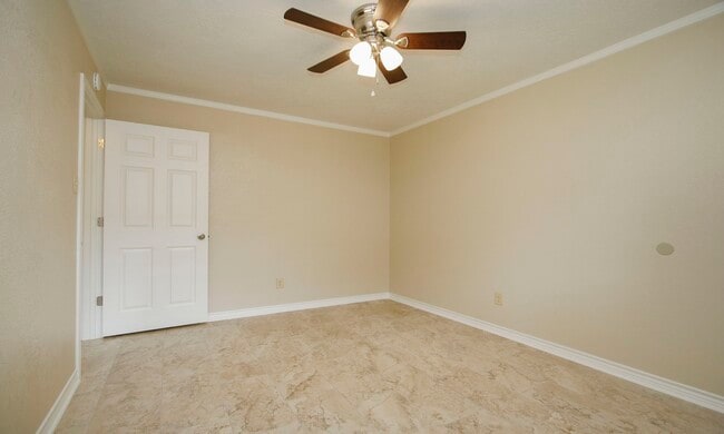 Building Photo - 19518 Gladewater Dr