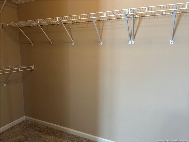 Building Photo - 2120 St Nicholas Dr