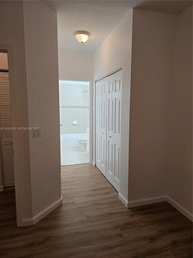 Building Photo - 1304 N Santa Catalina Cir