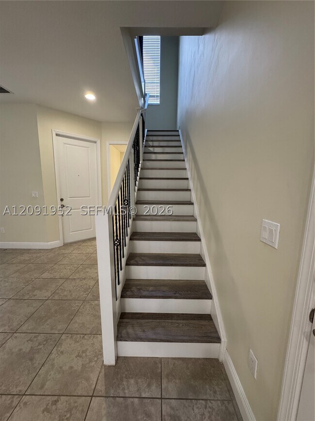 Building Photo - 130 NW 209th Trail