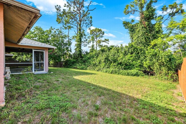 Building Photo - Your Next Home Is Here – 3BR/2BA in San Ca...