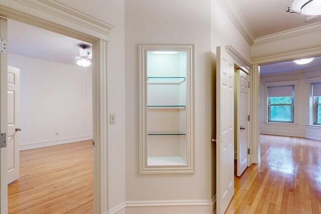 Floorplan - 5533 S. Blackstone