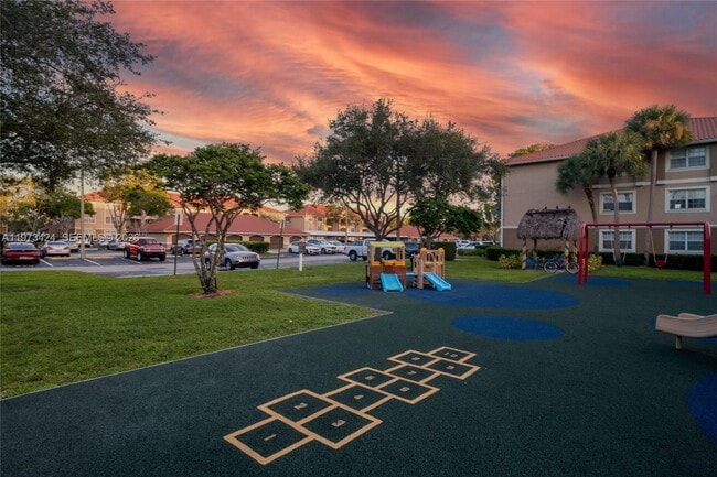 Building Photo - 151 SW 117th Ave