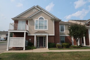 Building Photo - 16468 Radison Dr