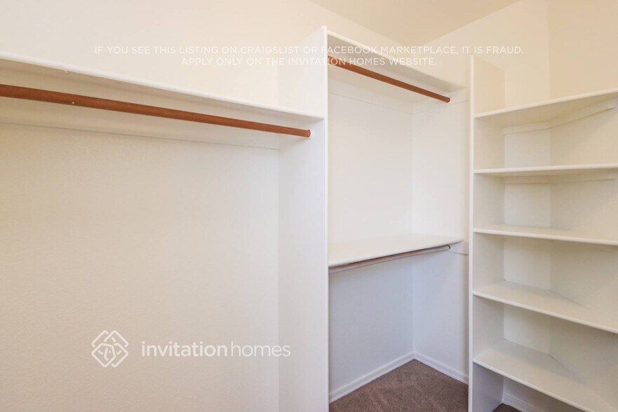Building Photo - 18285 N 87th Dr