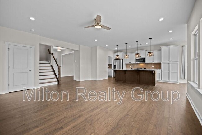 Building Photo - 217 Walker Grv Ln