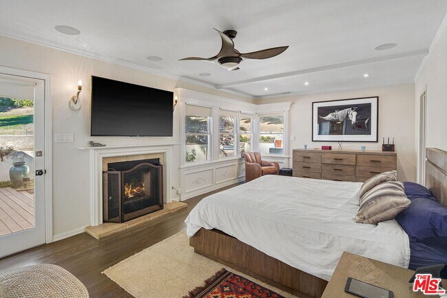 Building Photo - 1328 Londonderry View Dr