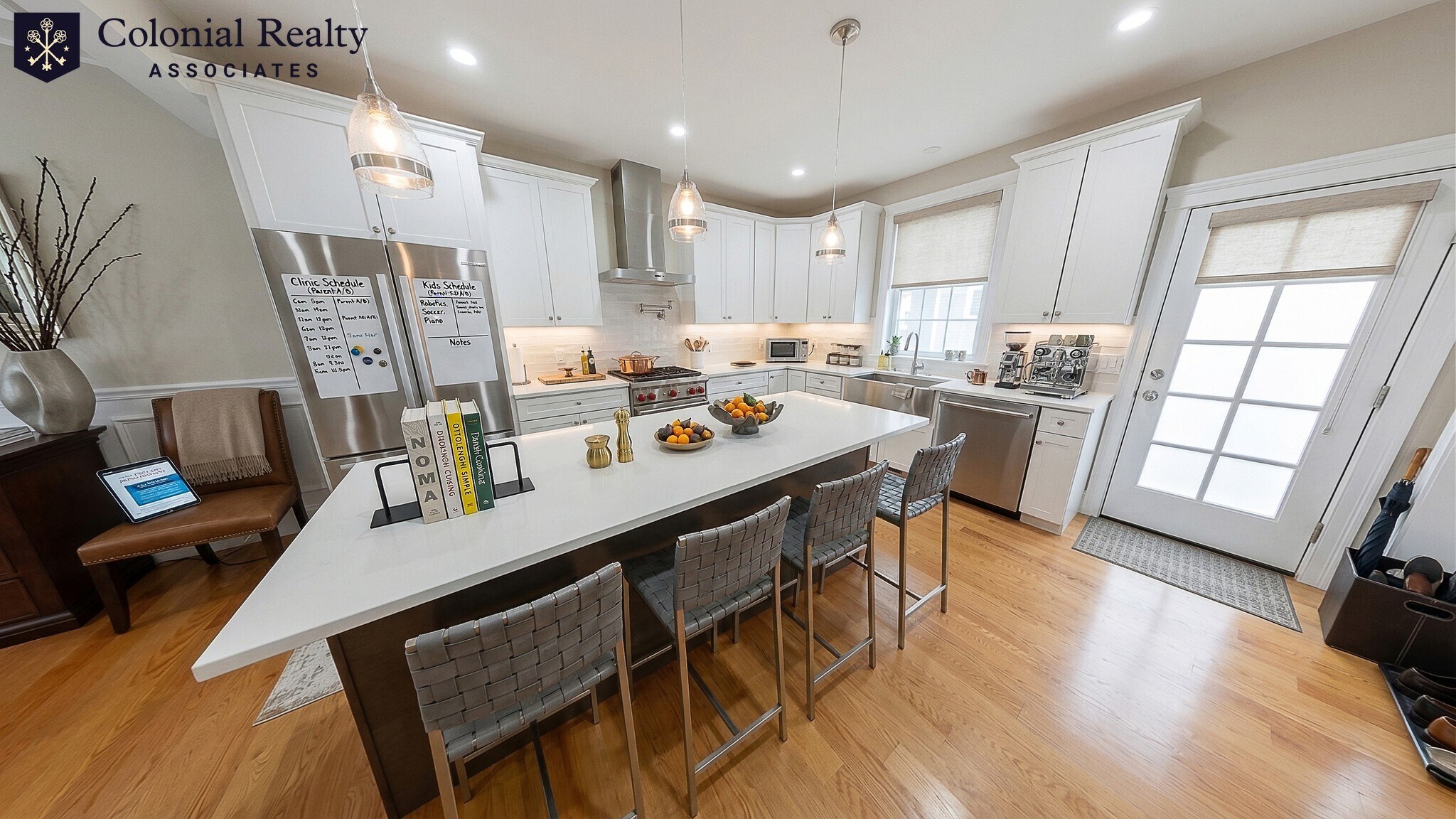 Building Photo - 42 Parsons St