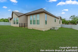 Building Photo - 1239 Yaupon Loop