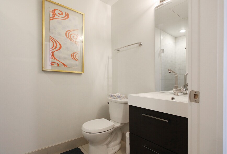 Building Photo - 460 Harrison Ave