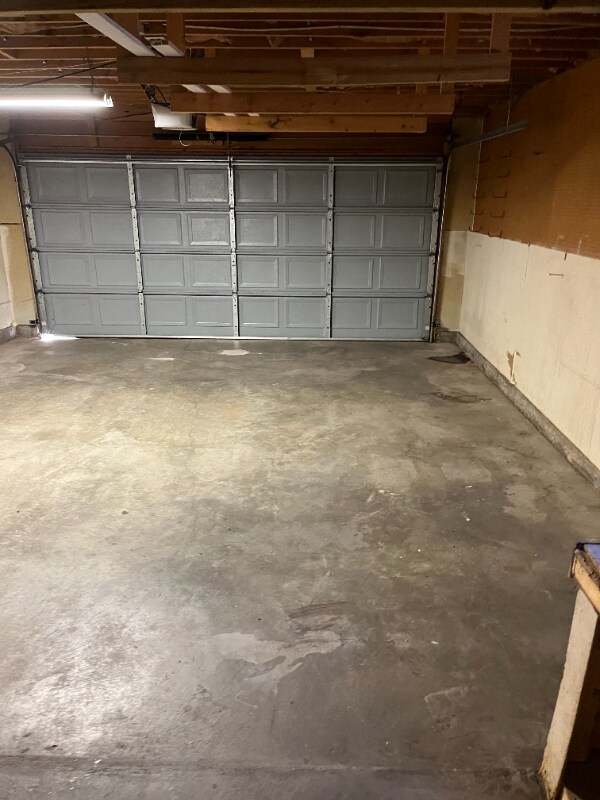 Building Photo - 2405 Camino Capitan