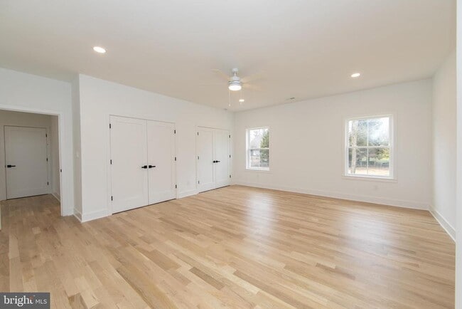Building Photo - 371 Kresson Rd