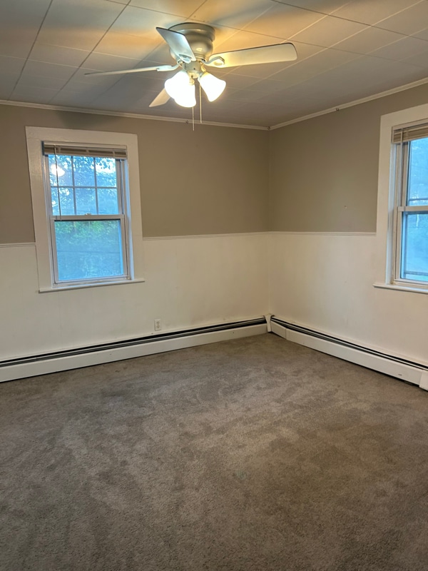 Building Photo - 28 1/2 Grove St