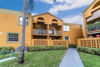 Building Photo - 9705 Fontainebleau Blvd