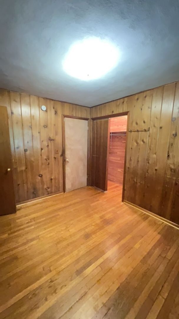 Building Photo - 308 N Overhill Dr