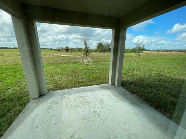Building Photo - 608 Daring Dr
