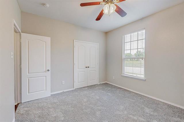 Building Photo - 1901 Prospect Ln