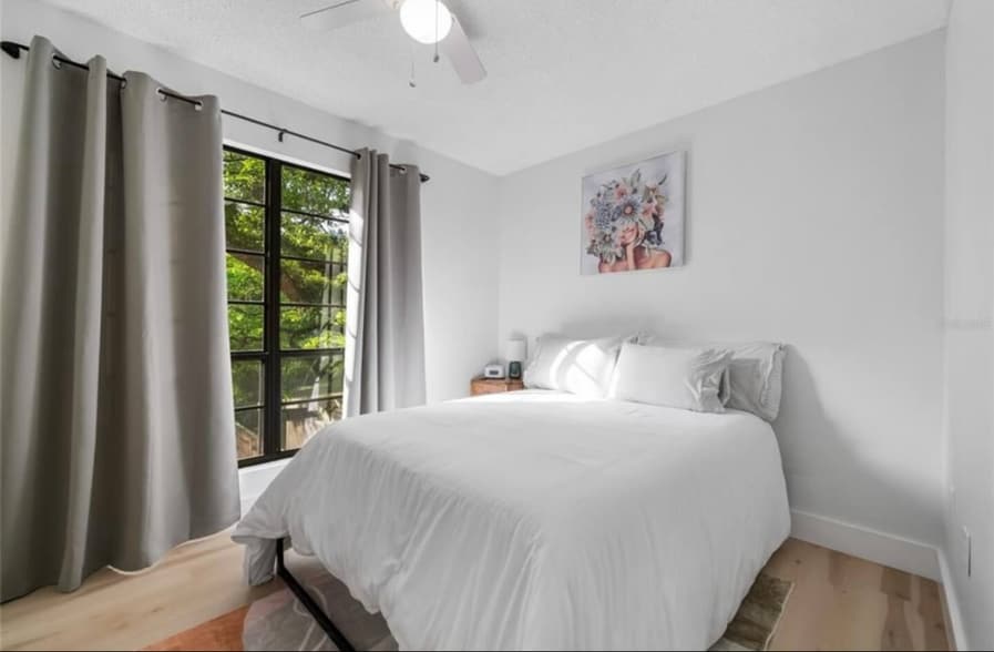 Building Photo - 4541 SW 44th Ln