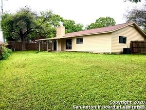 Building Photo - 11205 Champion Oak