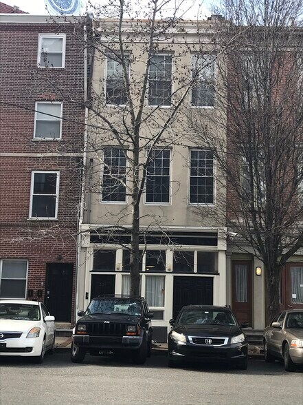 Building Photo - 308 York Ave