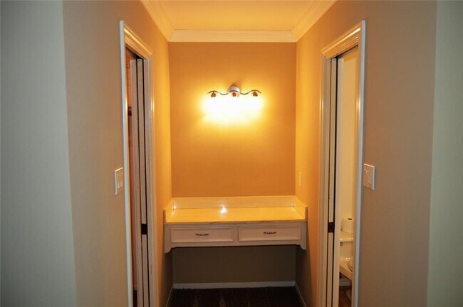 Building Photo - 3114 Greenridge Dr
