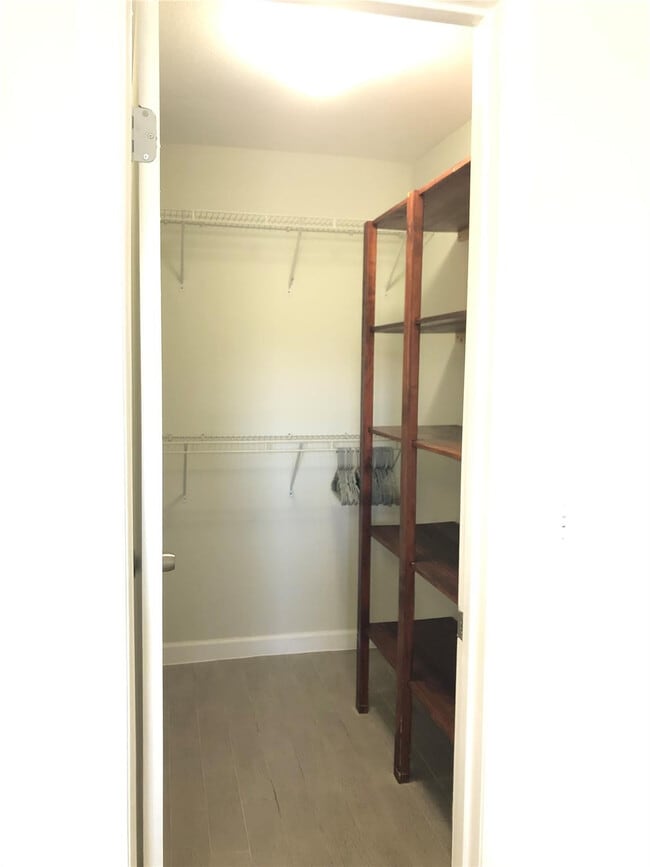 Building Photo - 3959 NW 87th Ave