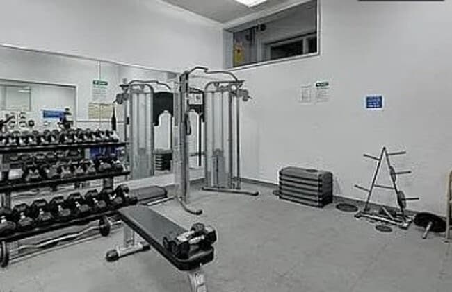 Building Photo - Large 1 Bedroom in Walnut Creek, Gym, Pool, Walk to Town