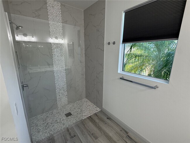 Building Photo - 4627 Agualinda Blvd