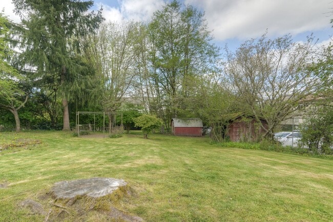 Building Photo - PENDING APPLICATION; Tumwater Rambler