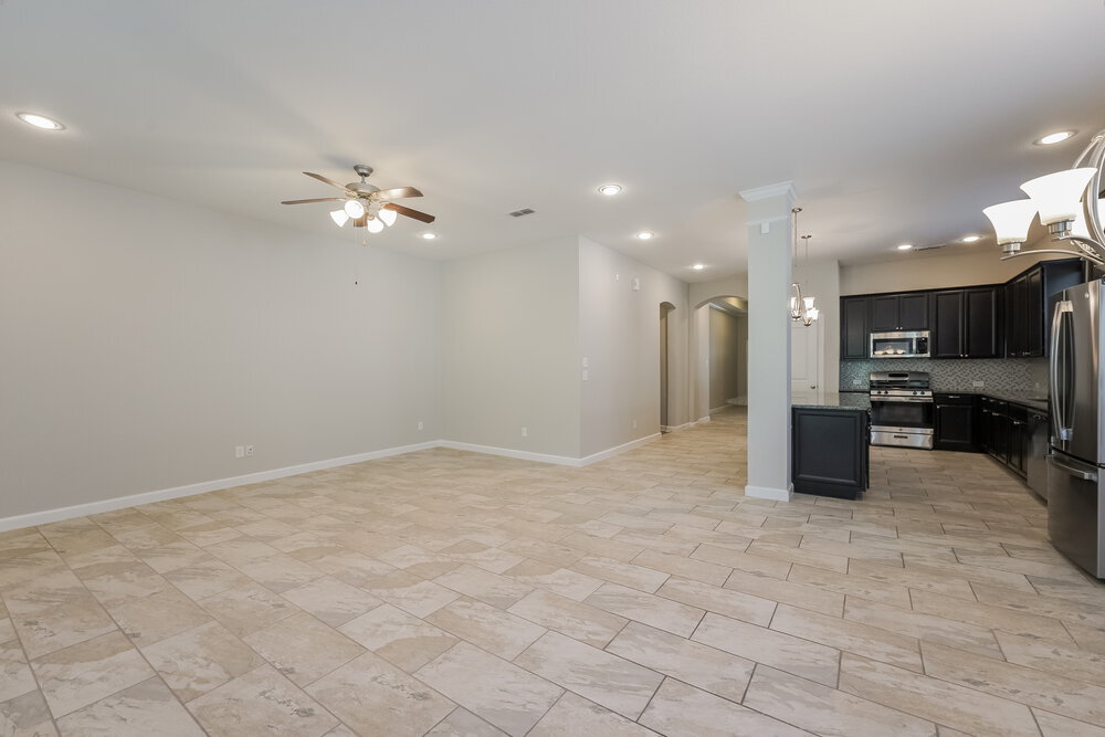 Building Photo - 415 Rocky Briar Ct