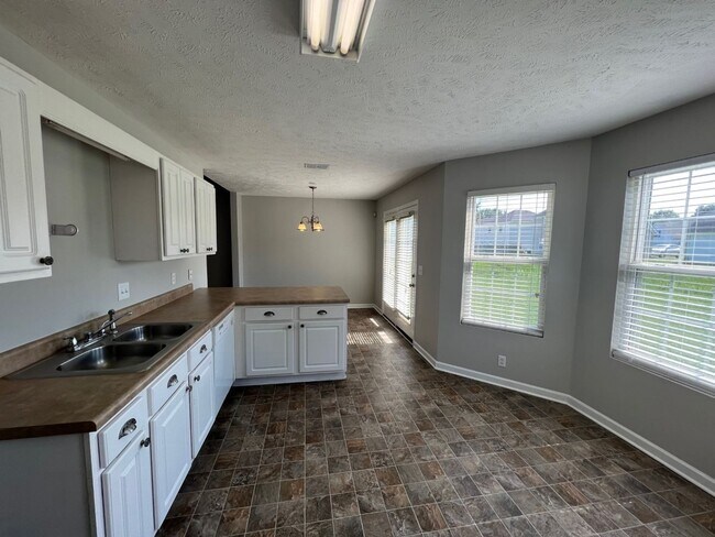 Building Photo - 1836 Antebellum Dr