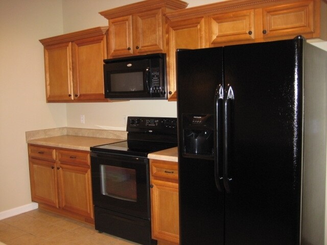 Building Photo - 7835 Pips Ridge Ln