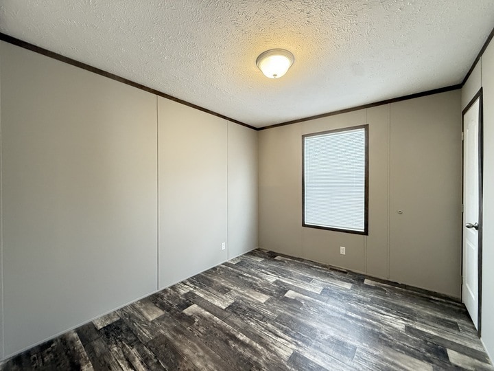 Building Photo - 10610 State Rte 762