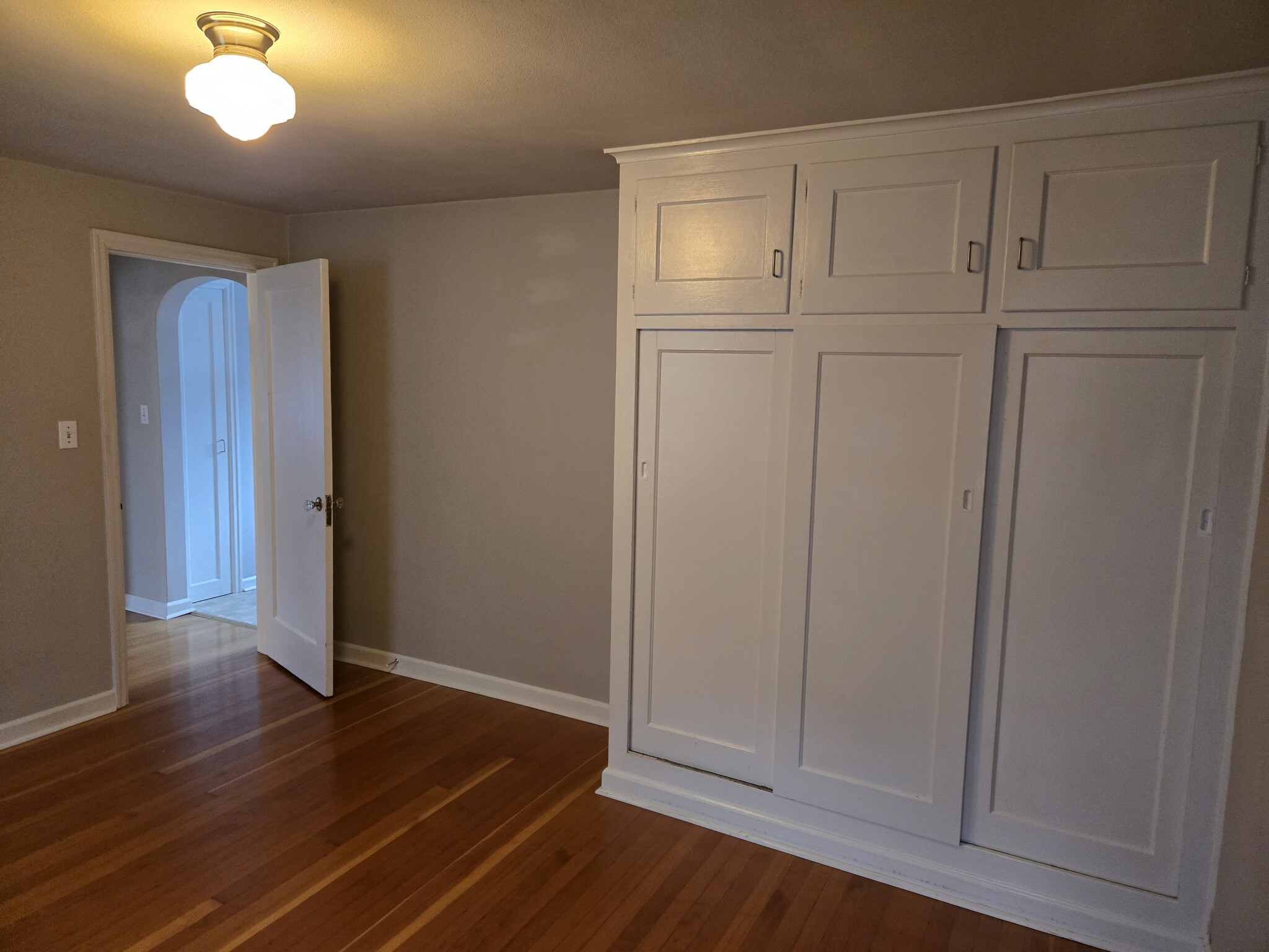 Bedroom - 1726 Hoyt Ave