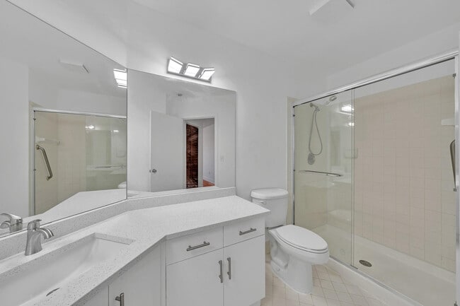 Building Photo - 4111 Coral Tree Cir